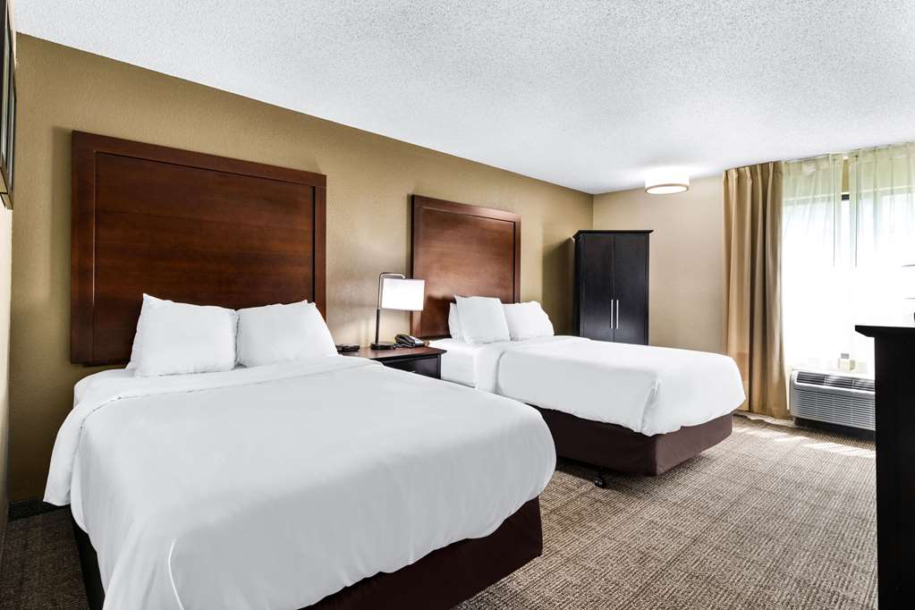 Comfort Inn Evansville East - photo 13