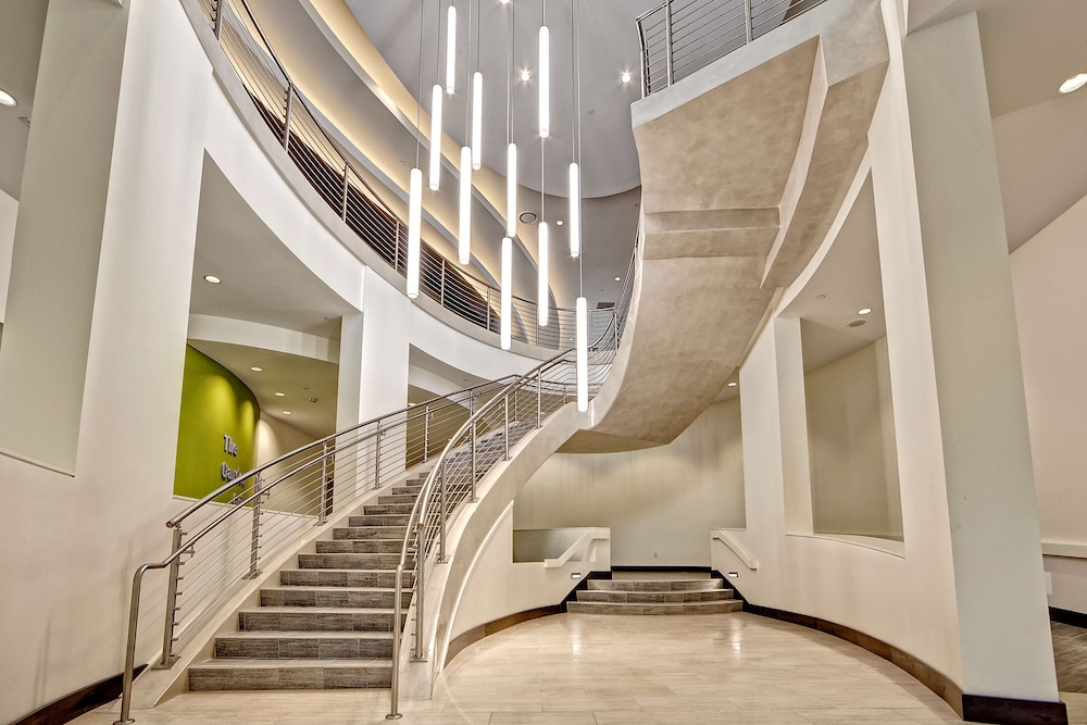 Hilton Garden Inn Nashville Downtown Convention Center - photo 6