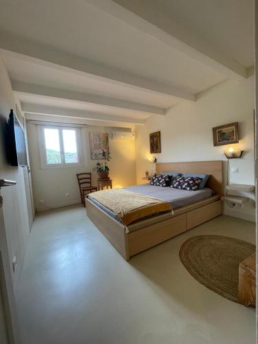 Au 24 Chez nous in Saint-Tropez, France