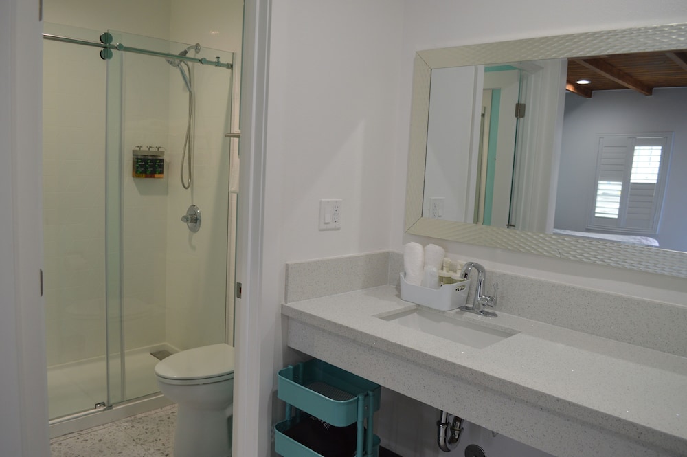 Calafia Inn - photo 27