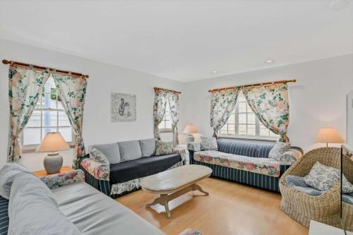 1106 Park Avenue - photo 23