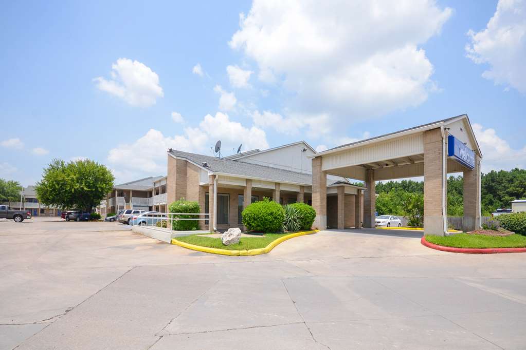Motel 6 Baytown TX Baytown East - featured photo