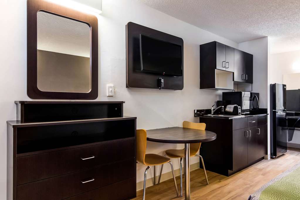 Studio 6 Extended Stay Lagrange GA - photo 9