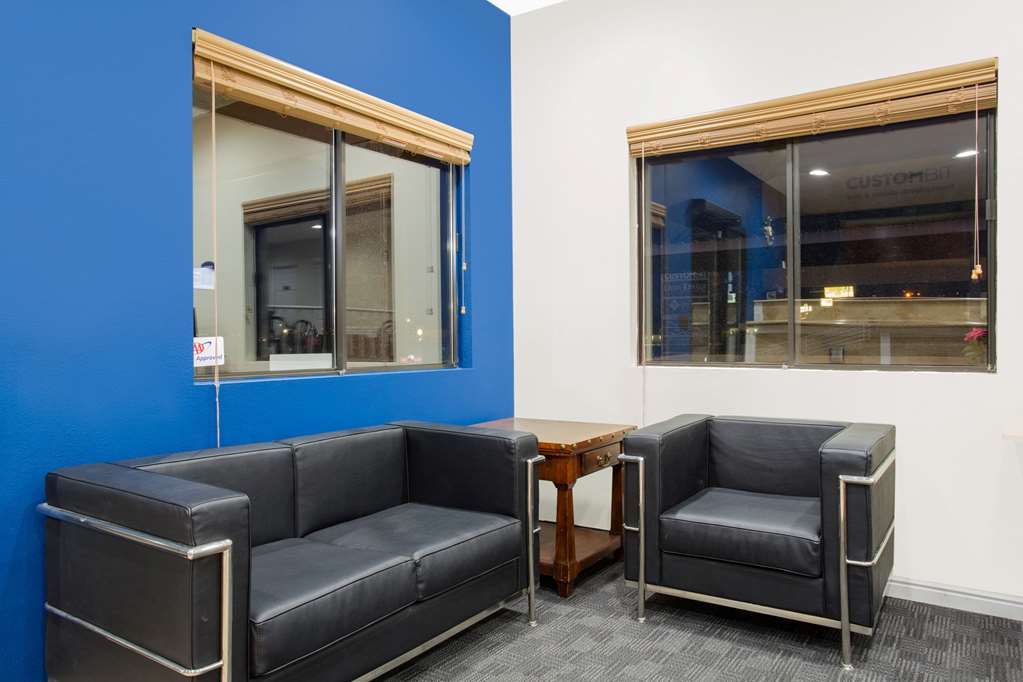 Howard Johnson Hotel & Suites by Wyndham St. George - photo 3