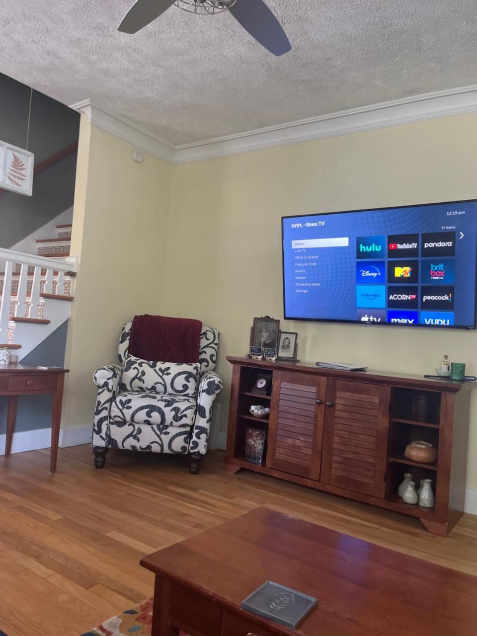 Cozy Cape Cod — Grand Rapids — photo 4