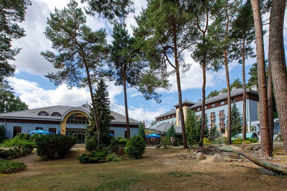4 Pory Roku Resort Sauna & Spa — hotel in Kolbudy