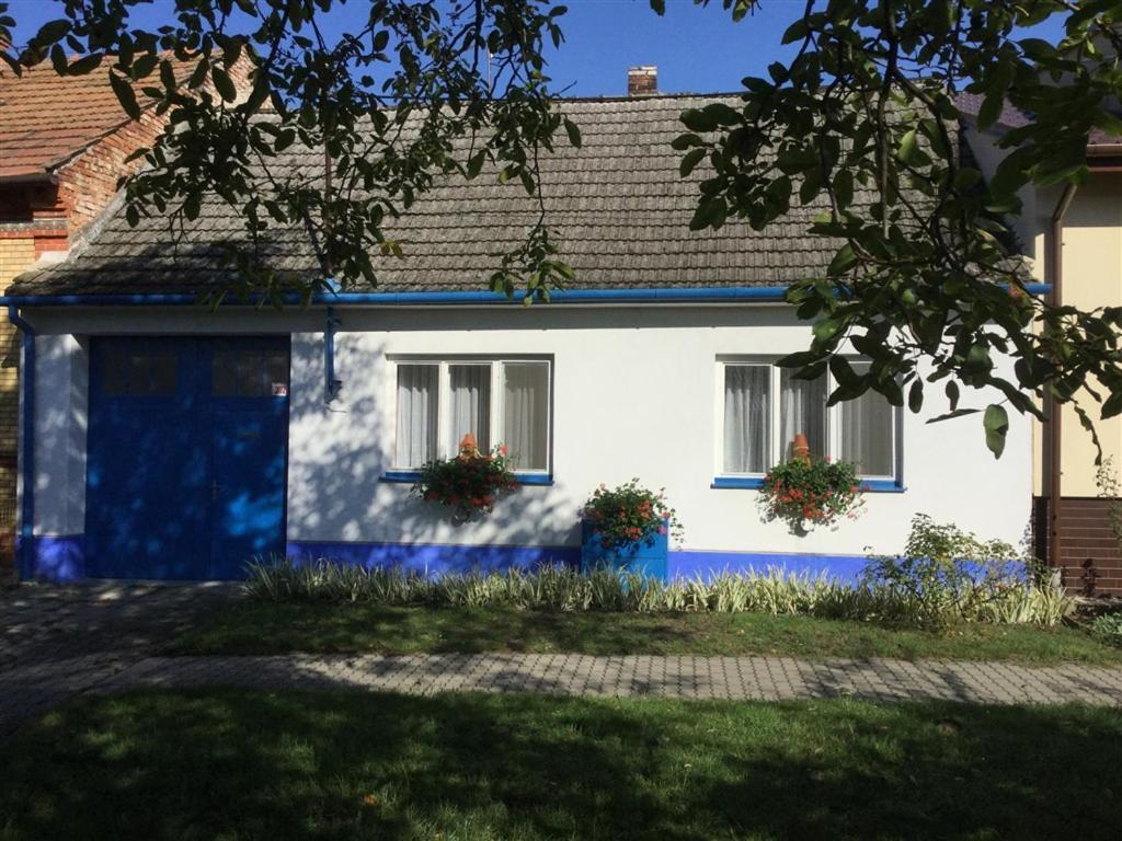 Rekreacni Dum U Parku — hotel in Mikulcice