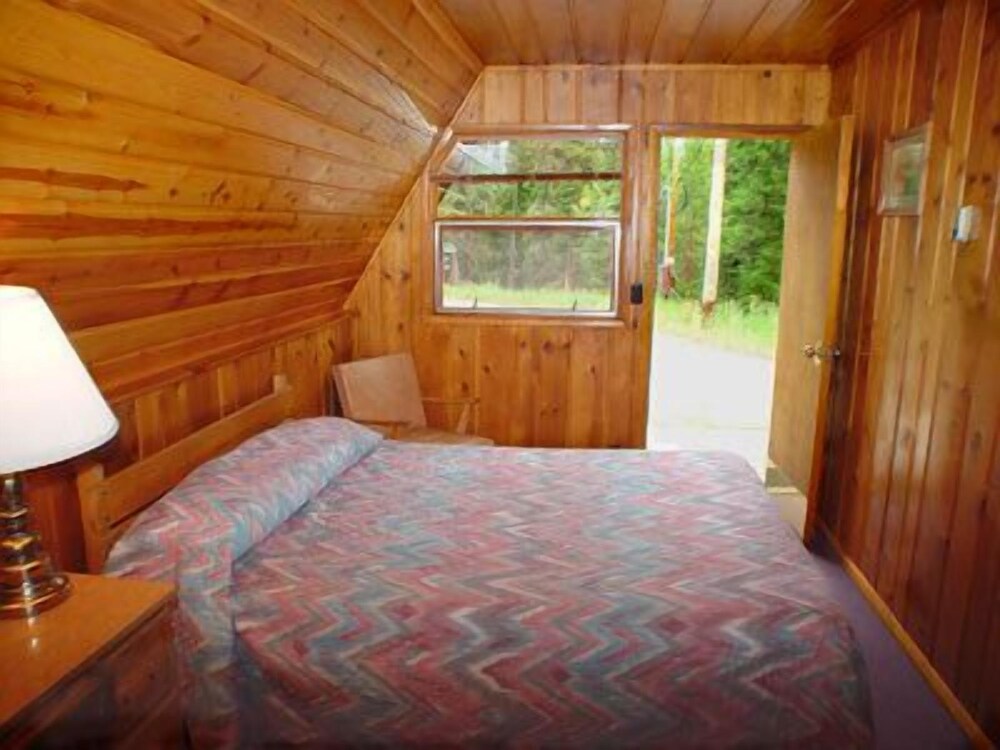 Pahaska Tepee Resort - photo 3