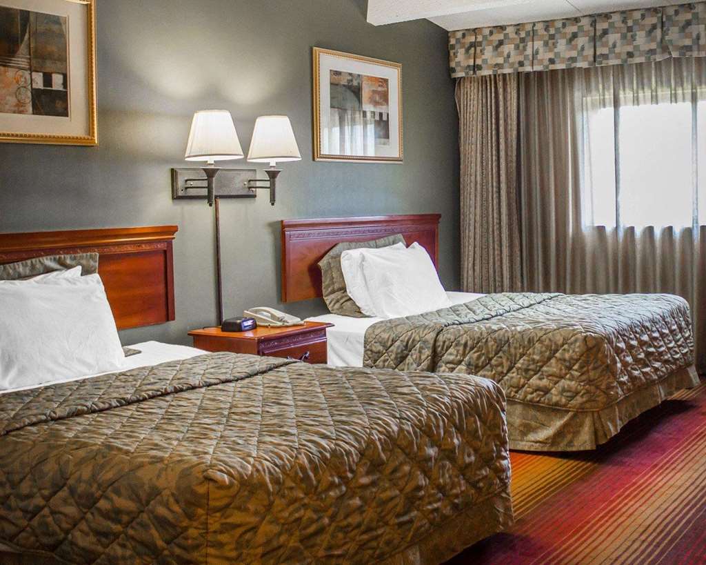 Rodeway Inn Huntington Station Melville - photo 7