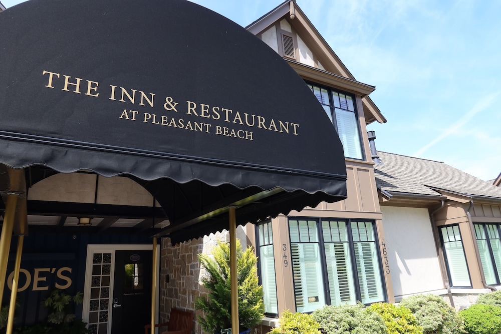 The Inn at Pleasant Beach - photo 35
