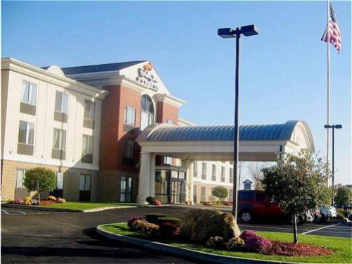 Holiday Inn Express & Suites East Greenbush