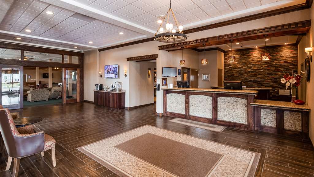 Best Western Plus Flathead Lake Inn And Suites - photo 2