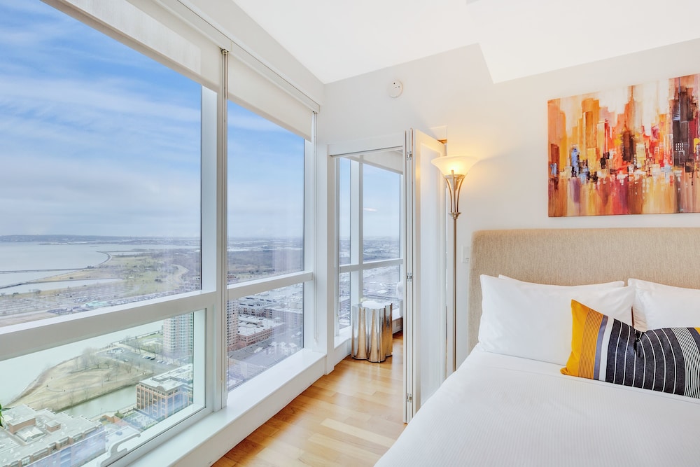 Dharma Home Suites JC at Paulus Hook — 4-Star Luxury Hotel in Jersey City, United States