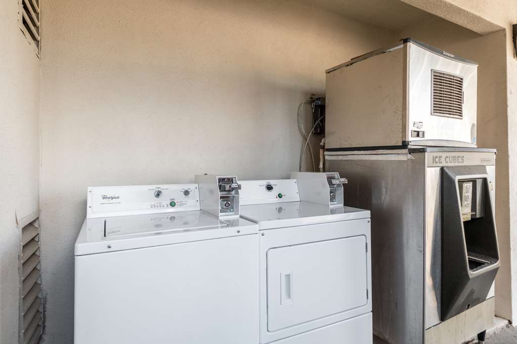 Motel6 Seguin TX - photo 14