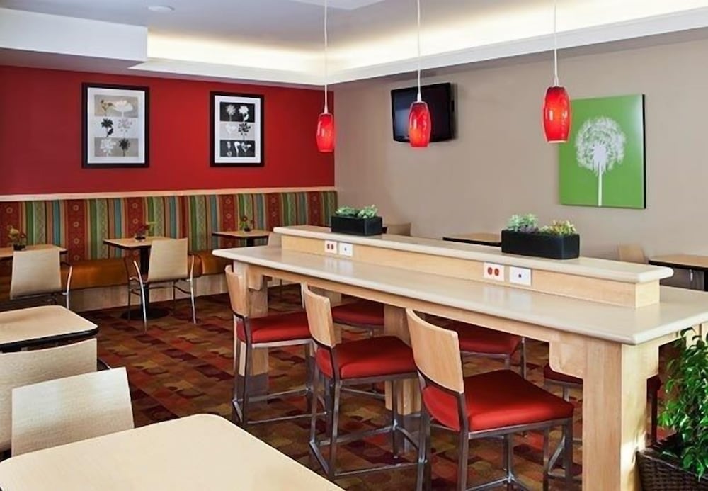 Towneplace Suites by Marriott Aiken Whiskey Road - photo 33