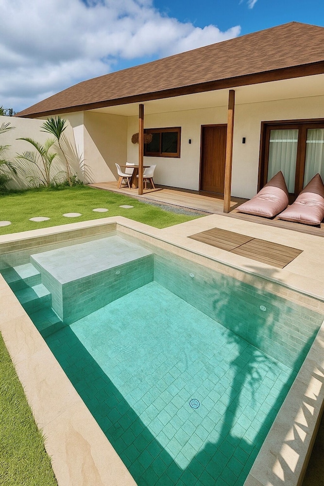 Mediterrania Villas — 4-Star Luxury Hotel in Kuta, Indonesia