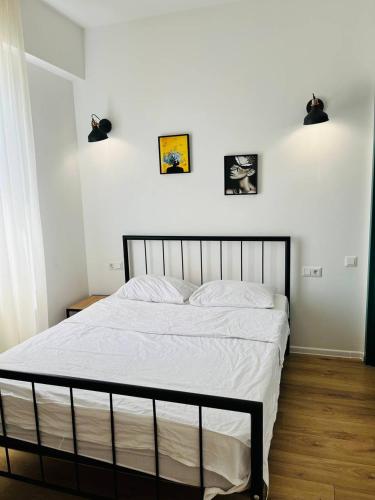Holiday Rooms 8