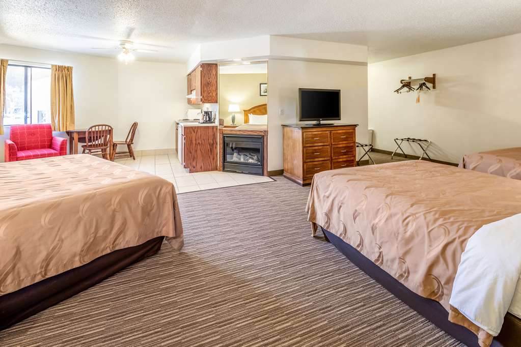 Quality Inn Keystone near Mount Rushmore - photo 31