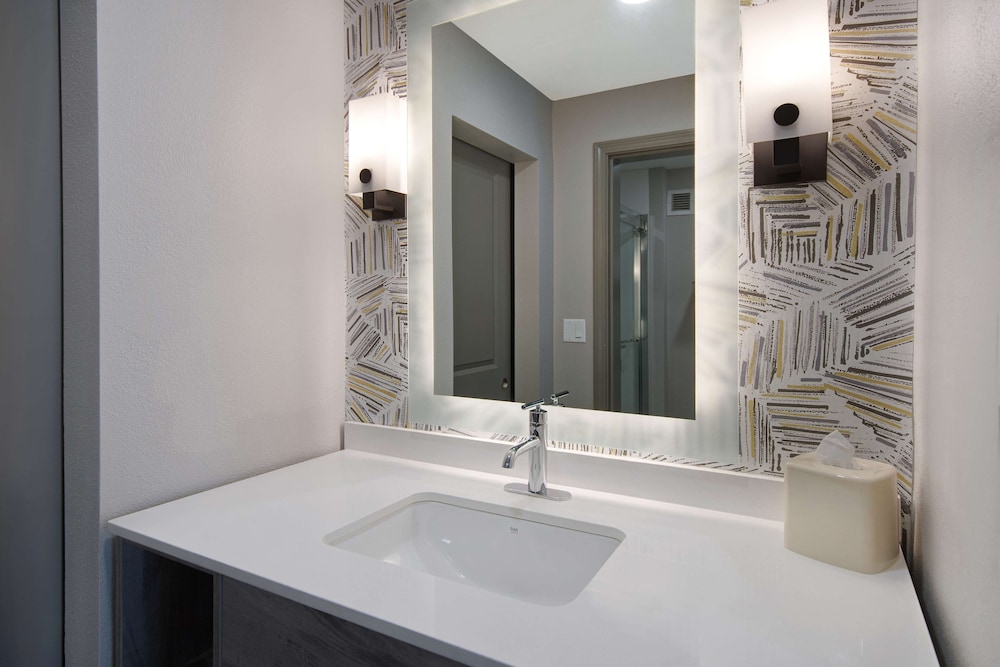 Homewood Suites by Hilton Lexington Hamburg - photo 29