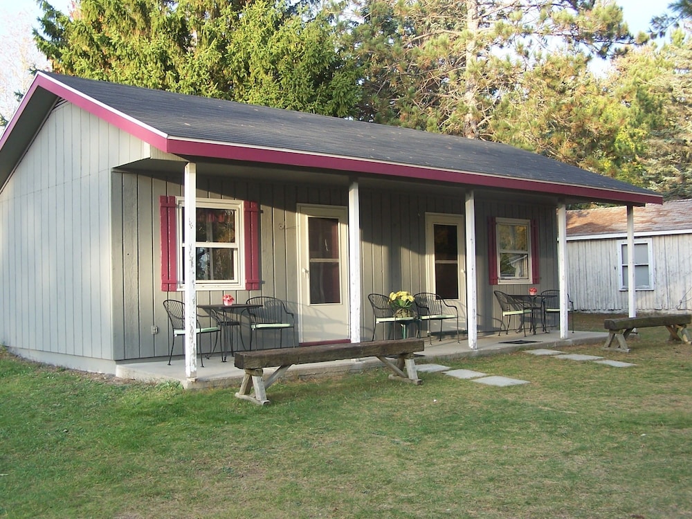 Birchwood Resort & Campground - photo 35