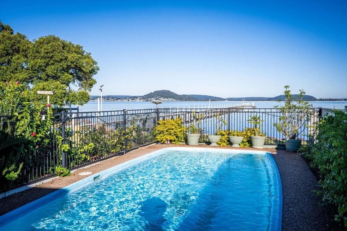 Waterfront Oasis at Central Coast — 4-Star Luxury Hotel in Tascott, Australia