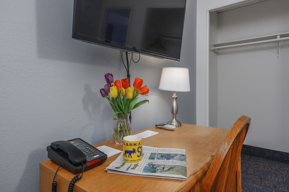 Golden North Inn - photo 19