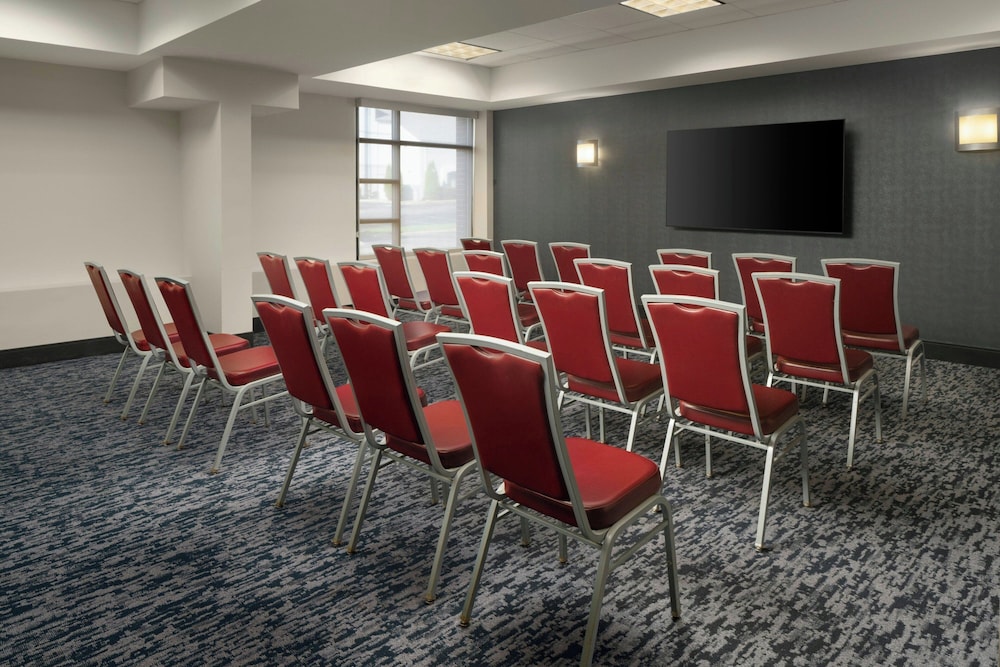 Fairfield Inn & Suites by Marriott Chattanooga - photo 21