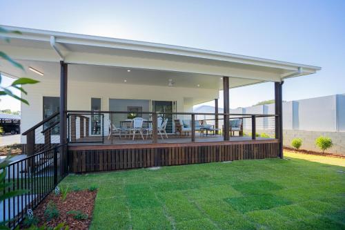 Crab Cottages - carbon neutral hotel in Urangan