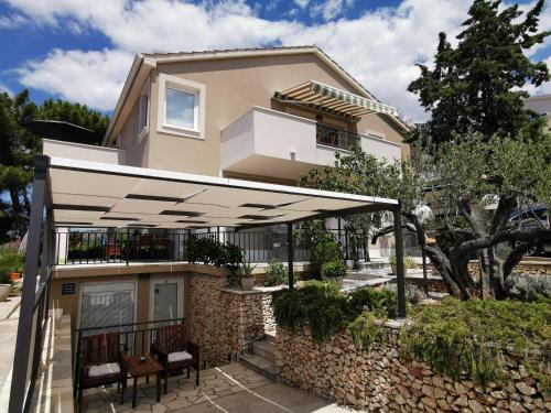 Apartments Maslina — 4-Star Luxury Hotel in Primosten, Croatia