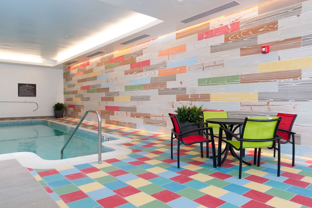 Hilton Garden Inn Burlington Downtown - photo 41