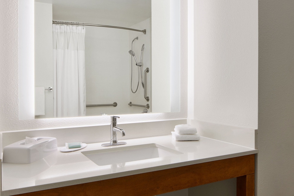 SpringHill Suites San Antonio Downtown Riverwalk Area - photo 13