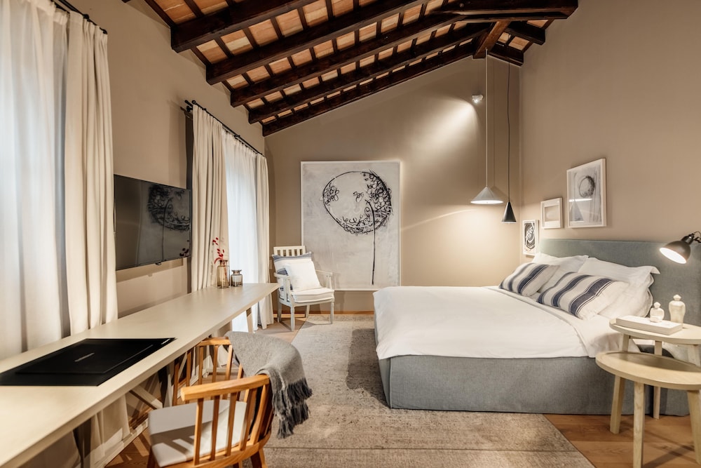 Meneghetti Wine Hotel and Winery Relais & Chateaux — Bale — photo 3
