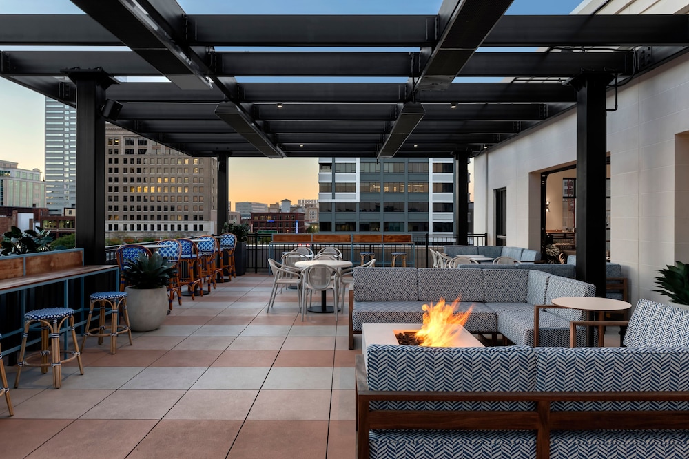 The Bradley Hotel - photo 38