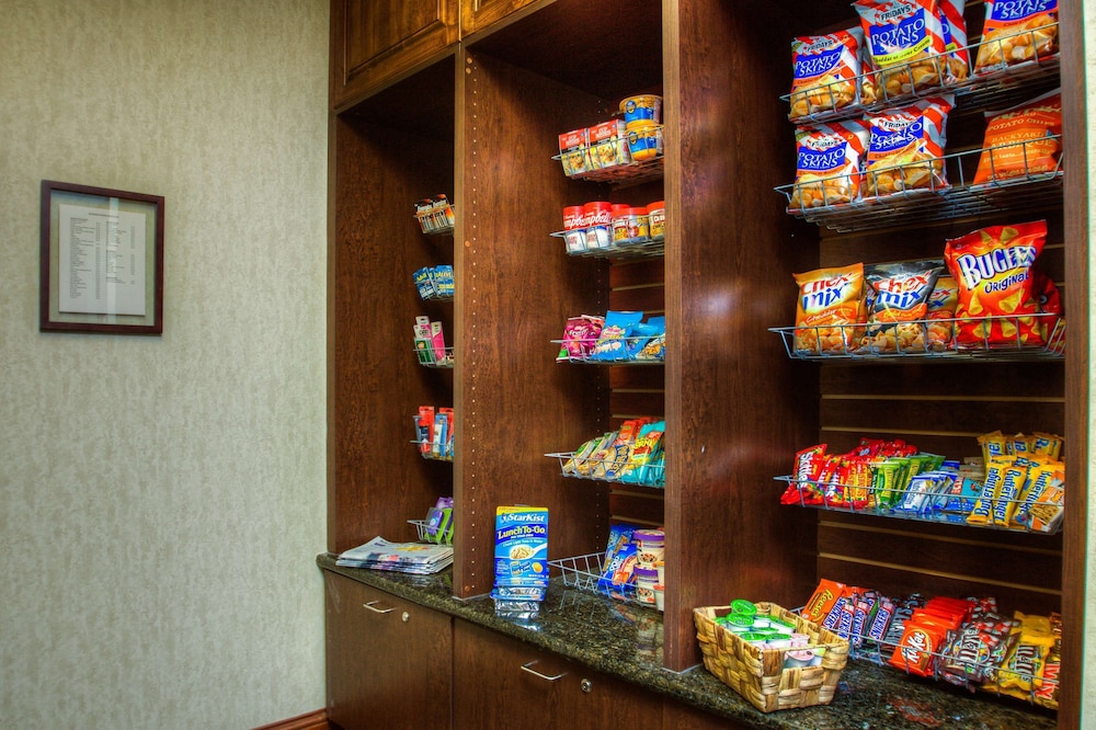 Hilton Garden Inn Boise Eagle - photo 78