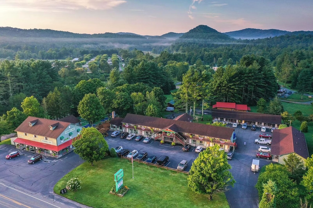 The Pineola - last minute hotel in Newland