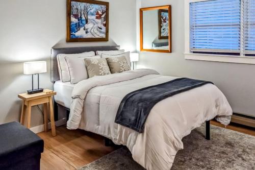 Champagne Supernova in Ludlow, United States