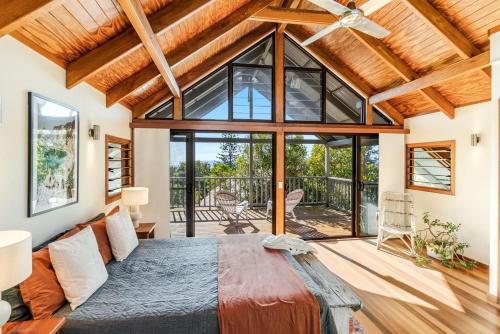 The Hideaway In Angourie Hear The Waves From Spookys Beach Holiday Yamba — Yamba