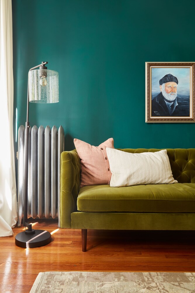 Classic 1BR in Brighton - photo 2