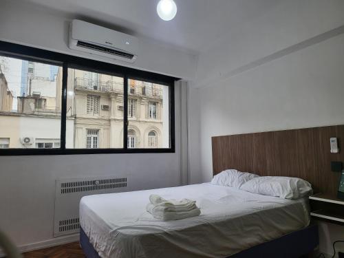 Quinto piso a la calle cómodo equipado luminoso y bien ubicado — 4-Star Luxury Hotel in Buenos Aires, Argentina