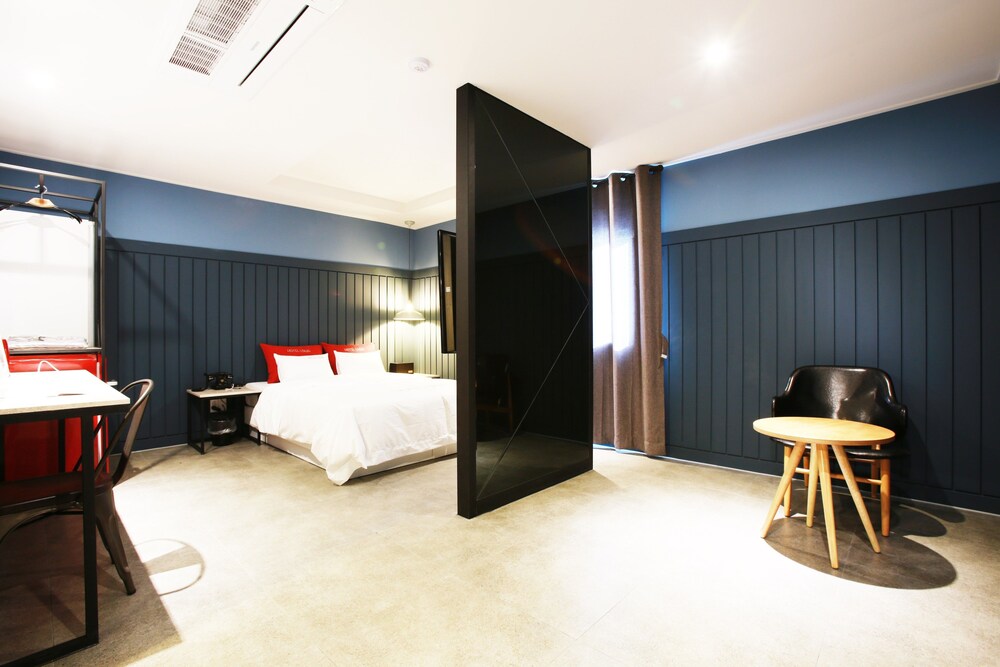 Hotel Lowa - carbon neutral hotel in Suwon