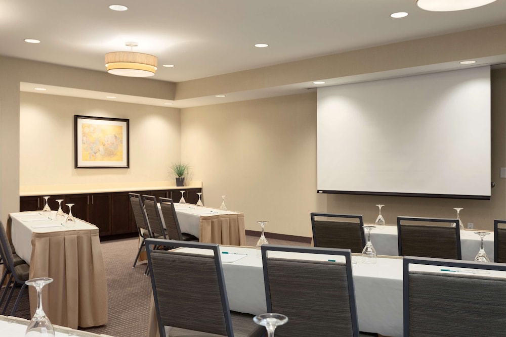 Homewood Suites by Hilton Frederick - photo 32