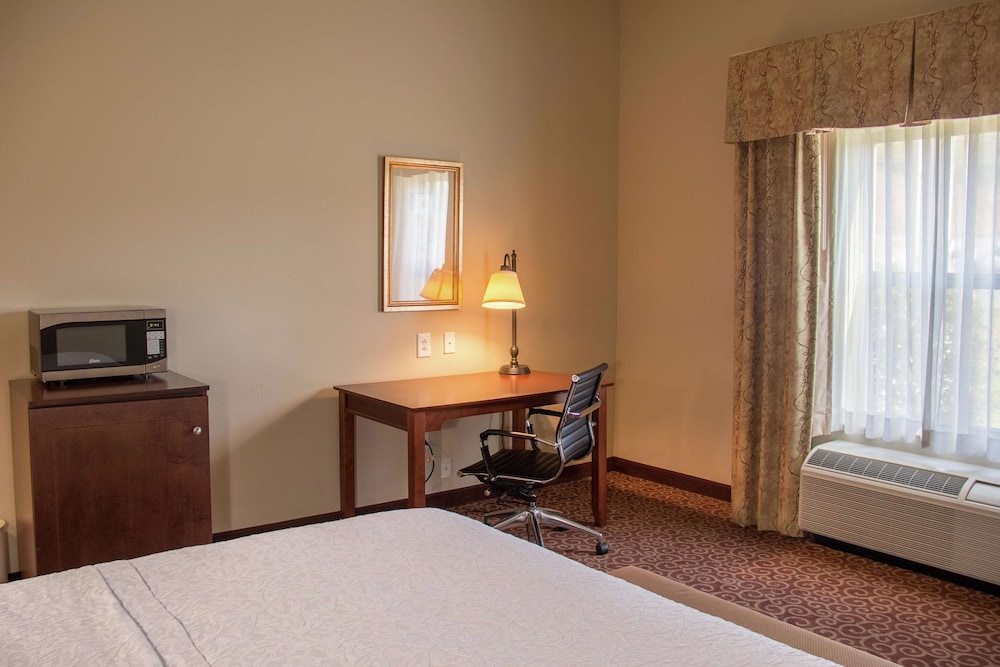 Hampton Inn Murphy - photo 9