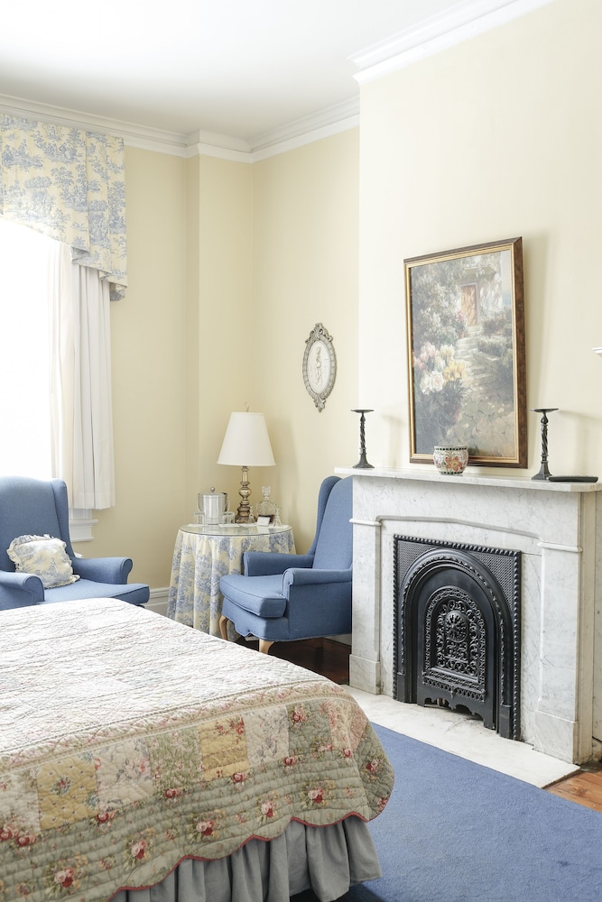 Delamater Inn - photo 3