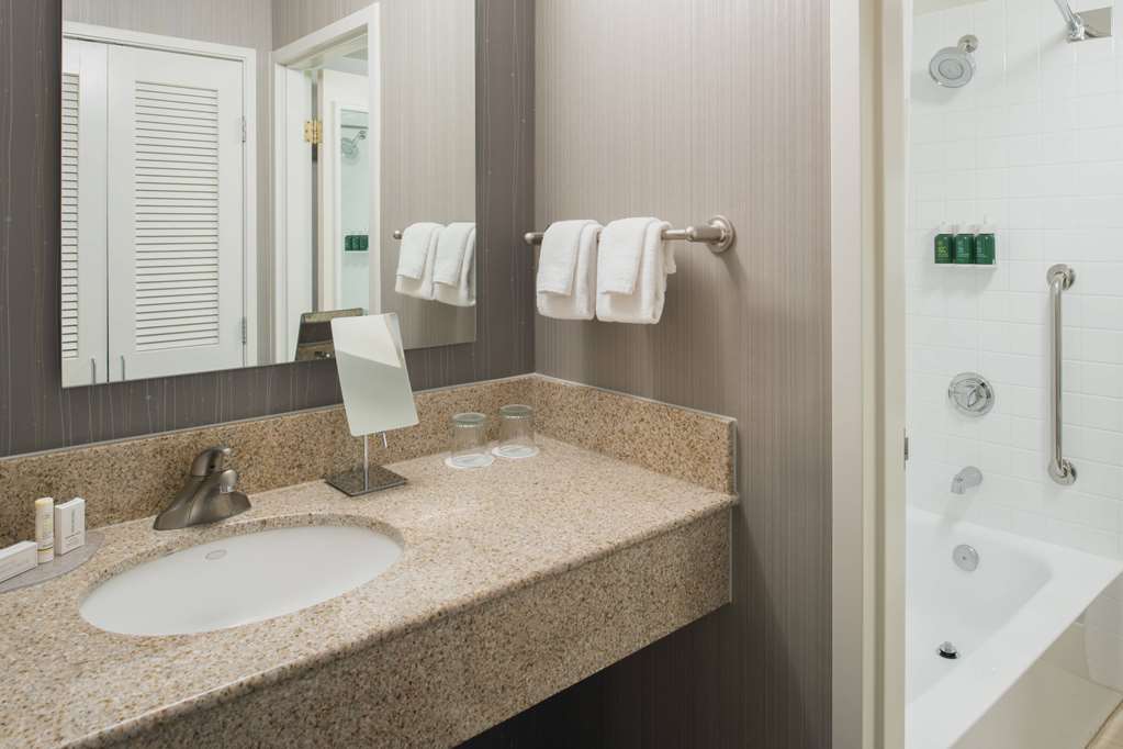Sonesta Select Seattle Bellevue Redmond - photo 17
