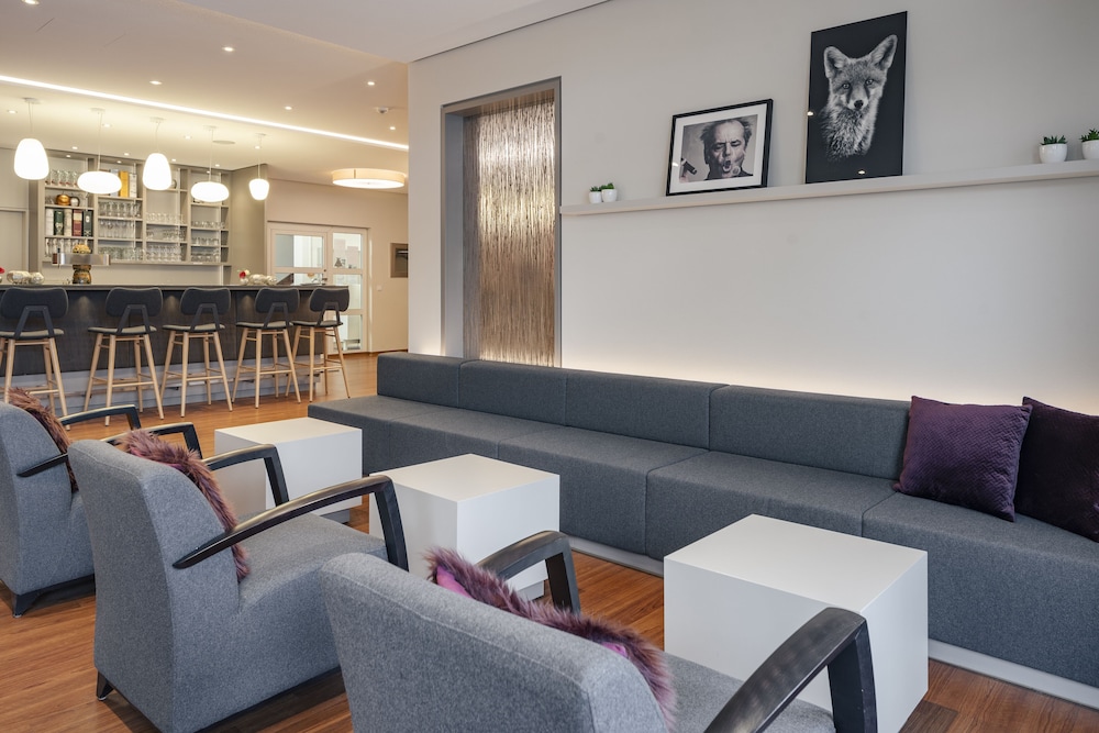 Hotel Fuchsen — 4-Star Luxury Hotel in Kirchheim Unter Teck, Germany