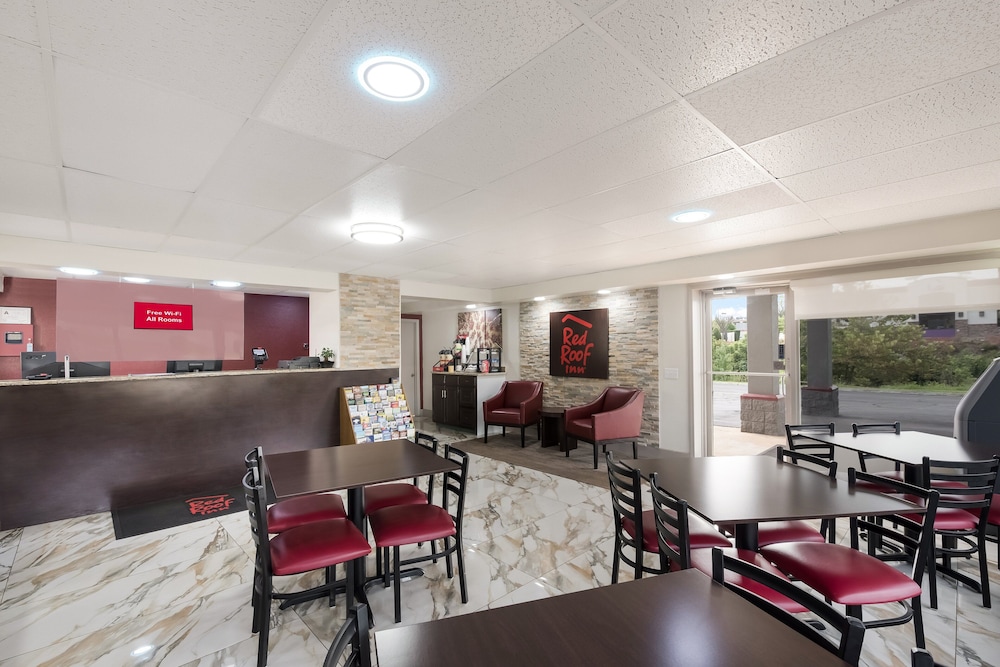 Red Roof Inn Lenoir - photo 25