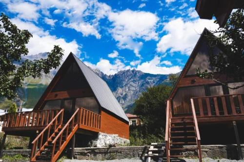 Vaso Levani Kazbegi Cottage — 4-Star Luxury Hotel in Step'antsminda, Georgia