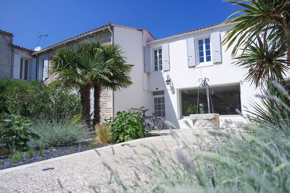 Hotel Le Square — Saint Pierre D Oleron