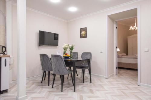 Old Town Booking Apartment