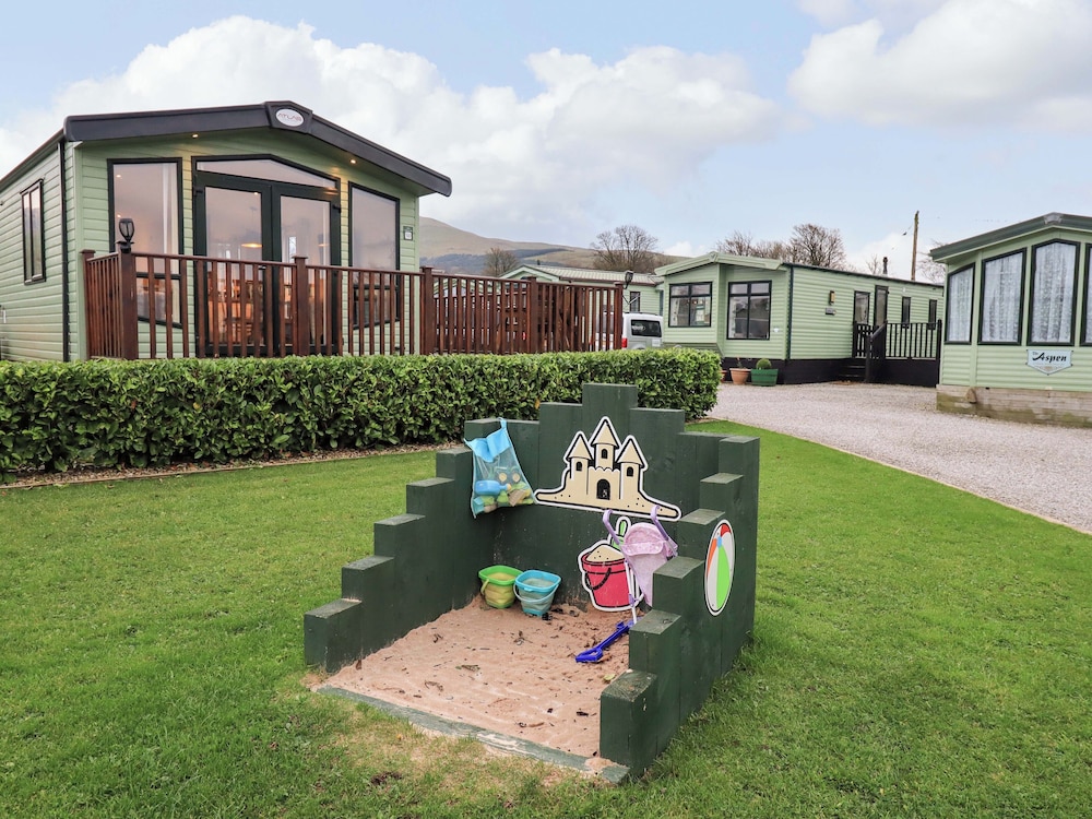 Highlands Way Lodge — 4-Star Luxury Hotel in Workington, United Kingdom